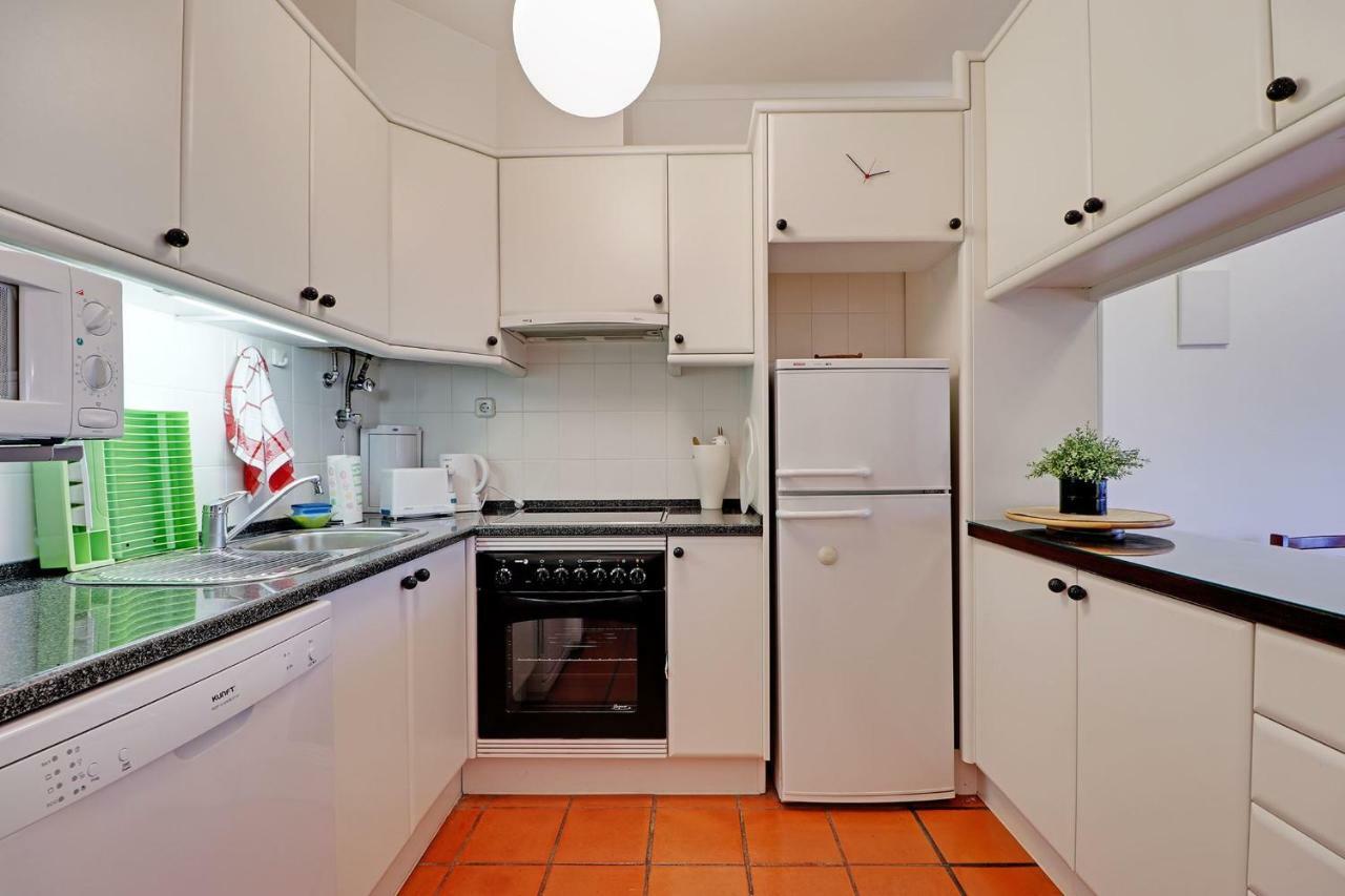 Apartamento Albufeira Typical With Pool By Homing Exterior foto